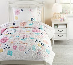 Sasha's Garden Quilt & Shams